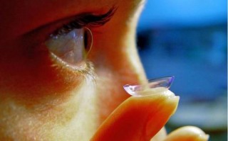 忘记摘隐形眼镜怎么办，晚上忘记摘隐形眼镜怎么办